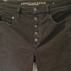 Hi-Rise Jegging, very black, button front, awesome
